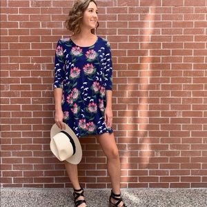 Fighting Eel Dress Shaw